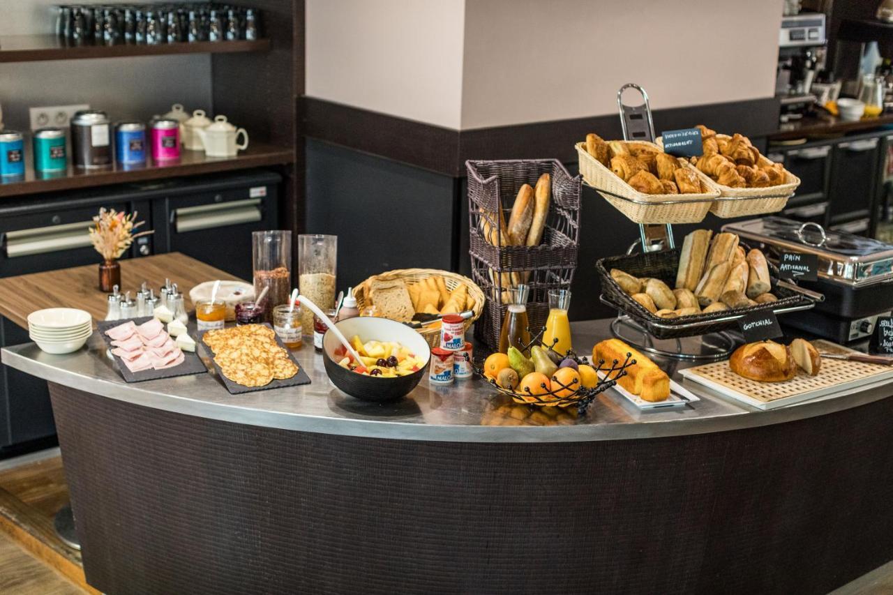 Hotel-Restaurant Le Victoria Ρεν Εξωτερικό φωτογραφία