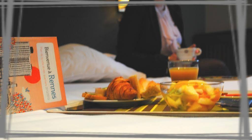 Hotel-Restaurant Le Victoria Ρεν Εξωτερικό φωτογραφία
